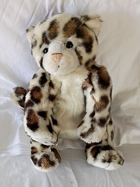 Build A Bear Snow Leopard Plush Cat World Wildlife Fund 2006 Retired 12" Plush